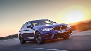 Купівля б/у авто BMW: переваги та ризики