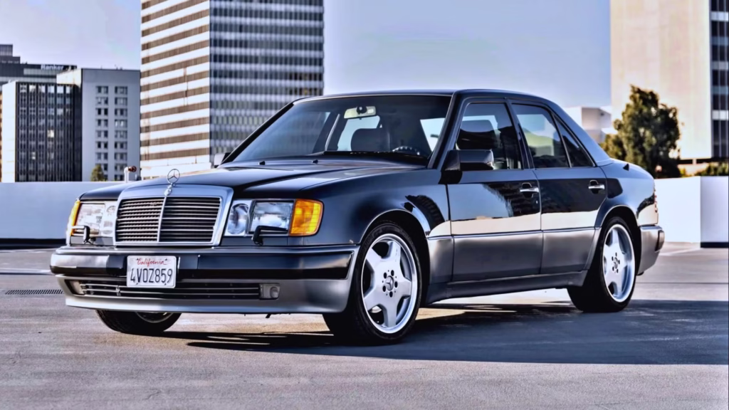 Чи варто купувати бюджетний Mercedes