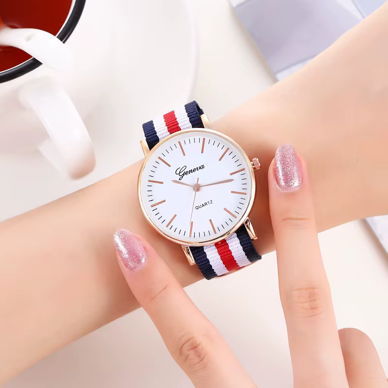 Кому подойдут стильные наручные кварцевые часы