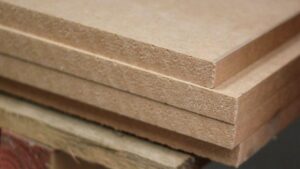 Что такое ламинированная фанера и где она применяется