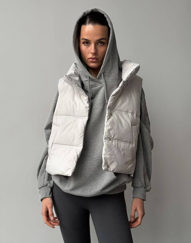 Жіночі жилети – стильний акцент сучасного гардероба