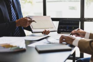 З чим може допомогти кваліфікована аудиторська компанія