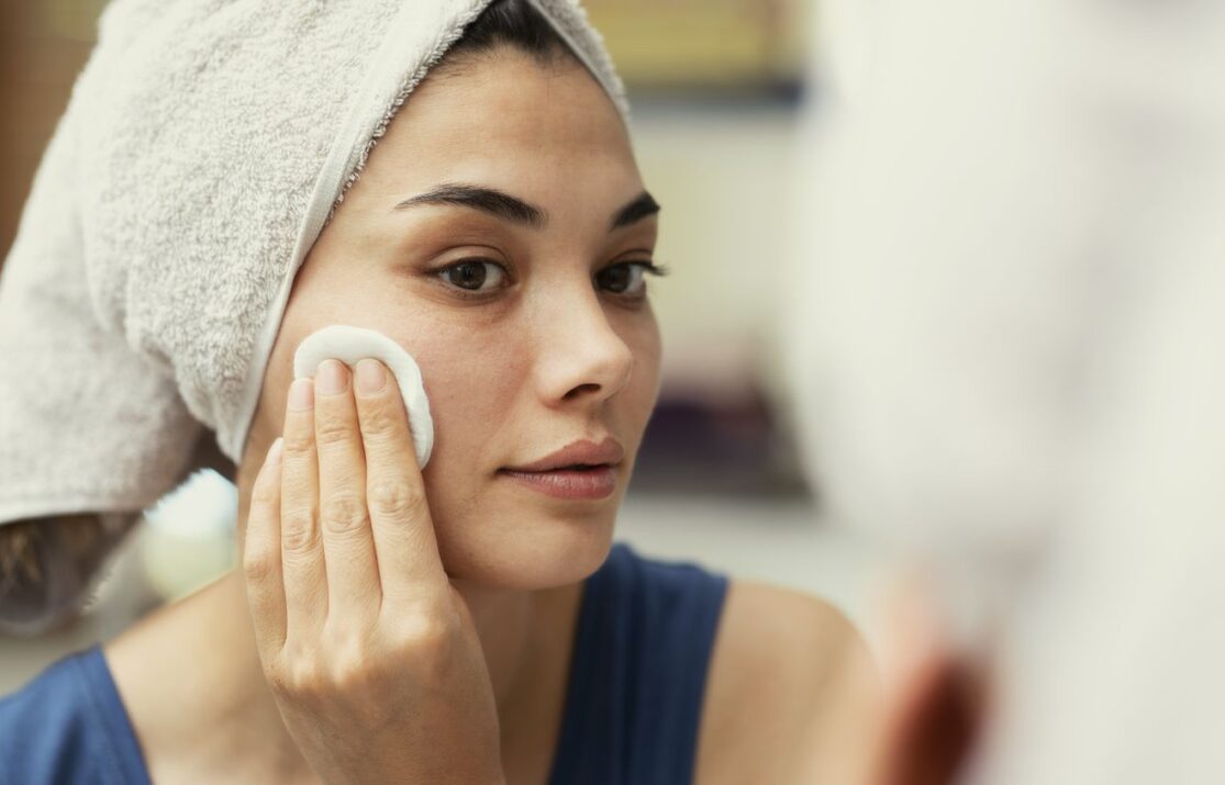 Чим відрізняється лосьйон для обличчя від тоніка та інших засобів