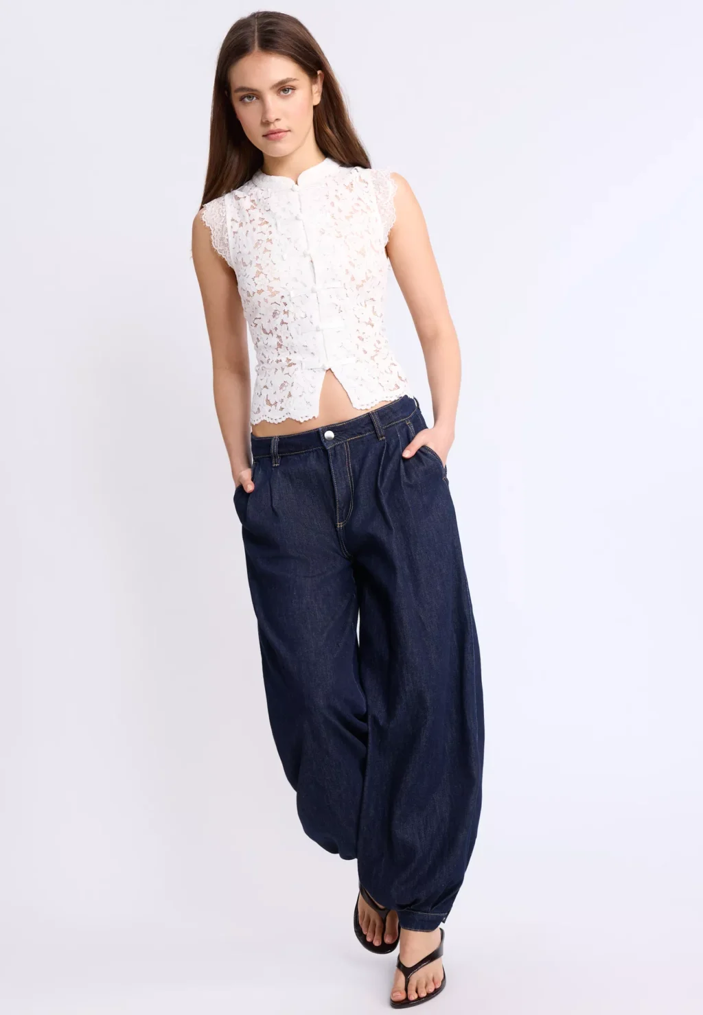 Як підібрати нарядну блузку за типом фігури: поради стилістів