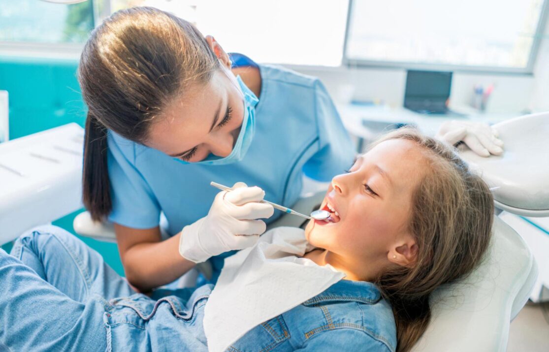 Дитяча стоматологія в Івано-Франківську: як забезпечити здорову усмішку дитини