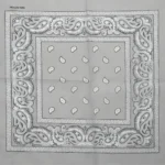 Як обрати підходящі головні убори на весну